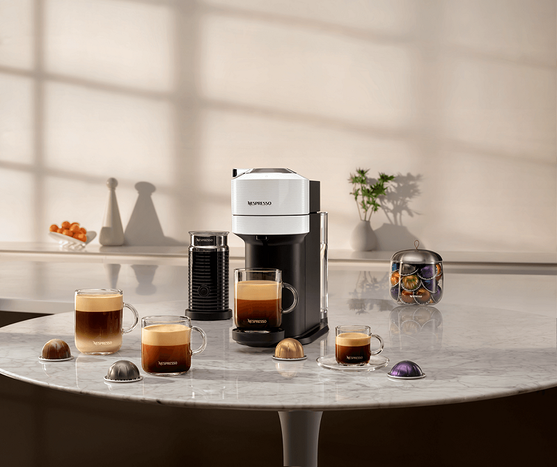 Nespresso_KitchenCorner_VertuoNextD_White_0312_Supply-1