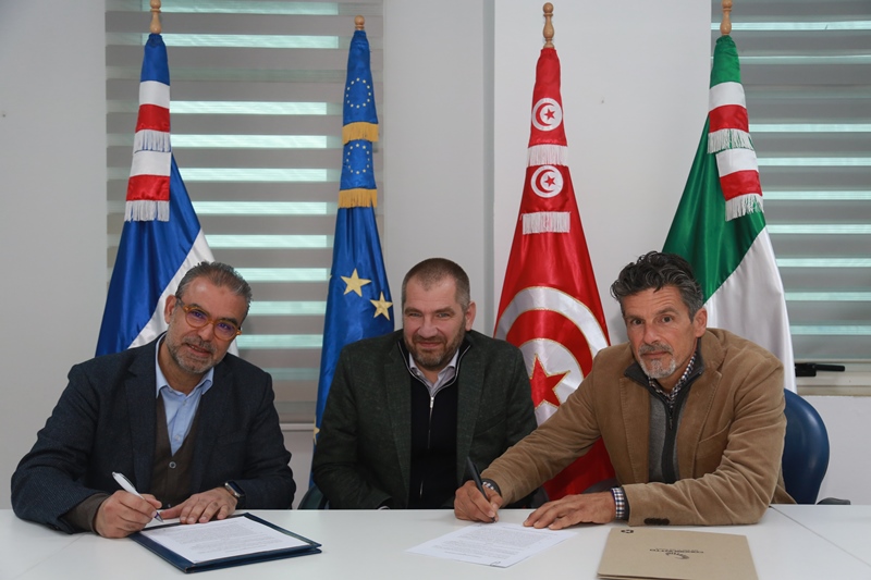Vectorys – Codognotto firma accordo strategico (2)