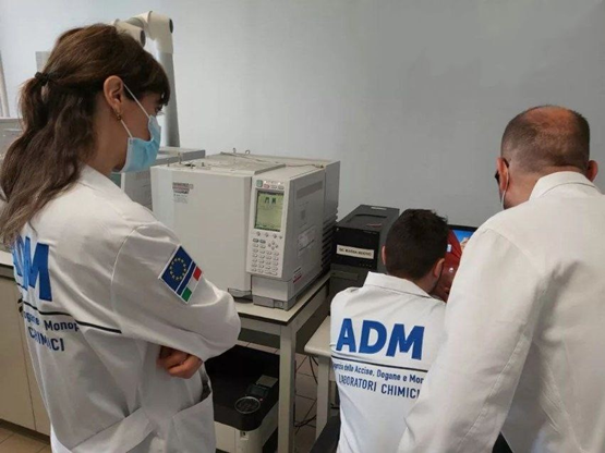 Dogane laboratorio