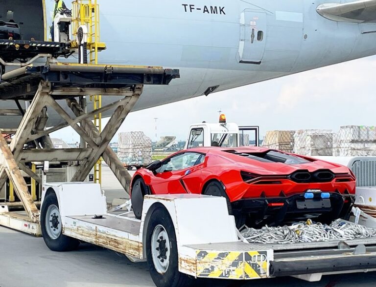 Saudia Cargo Lamborghini Ferrari