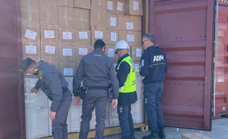 Augusta container controlli Dogane
