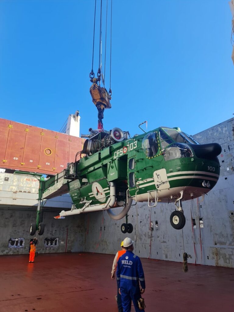 Elicottero VdF imbarco Lsct (1)