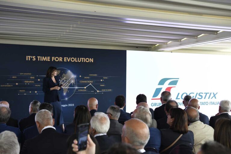 FS Logistix presentazione
