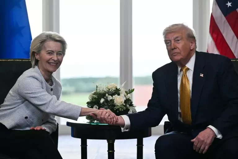 Trum e Von der Leyen Ansa
