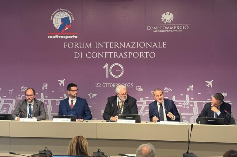 X Forum Conftrasporto Confcommercio