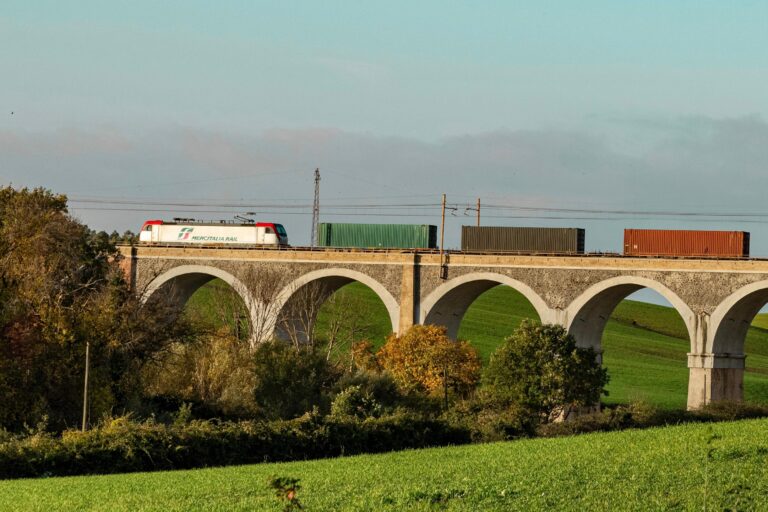 CARO CARBURANTE, FS LOGISTIX-ANITA NUOVO COLLEGAMENTO FERROVIARIO MERCI BOLOGNA-MARCIANISE
