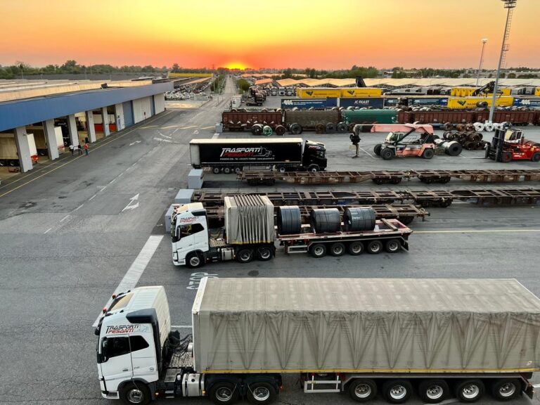 8 Il terminal intermodale di TP – Trasporti Pesanti a Piadena Drizzona (CR)