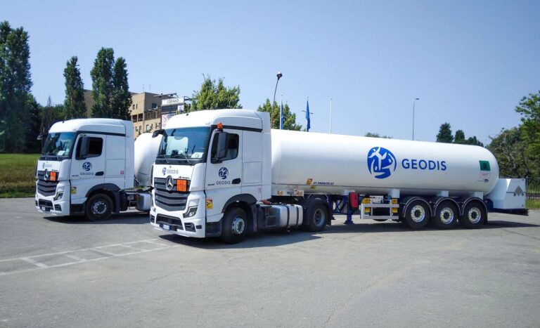PHOTO PRESS _New CO2 tankers Italy –
